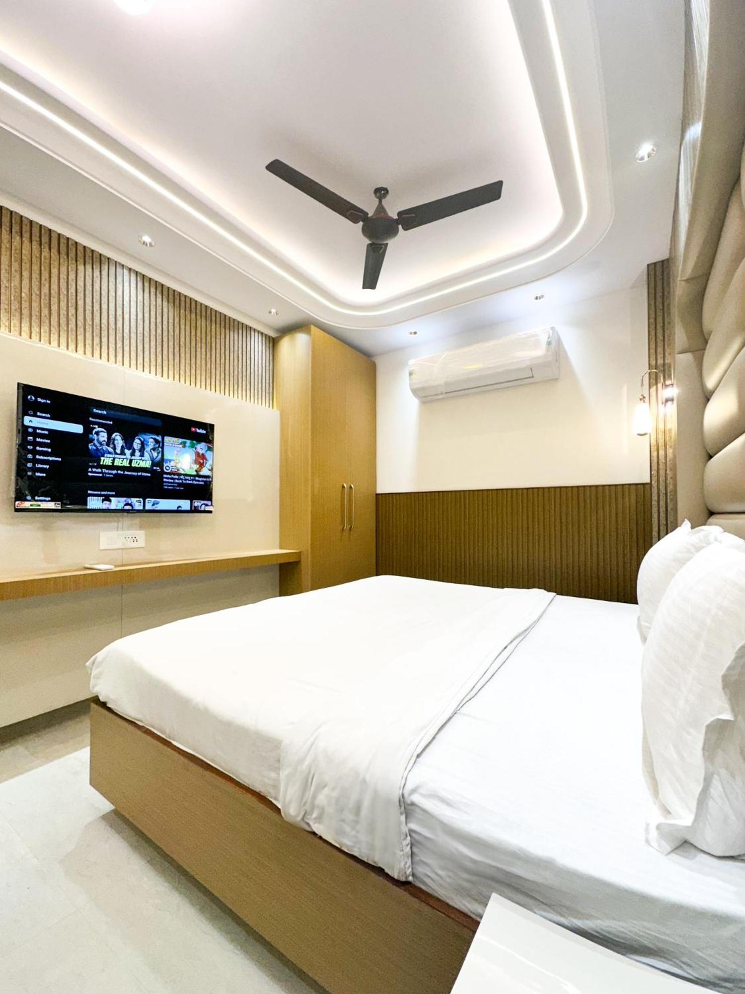 Delhi Delight Premium Bed and Breakfast New Delhi Exteriör bild