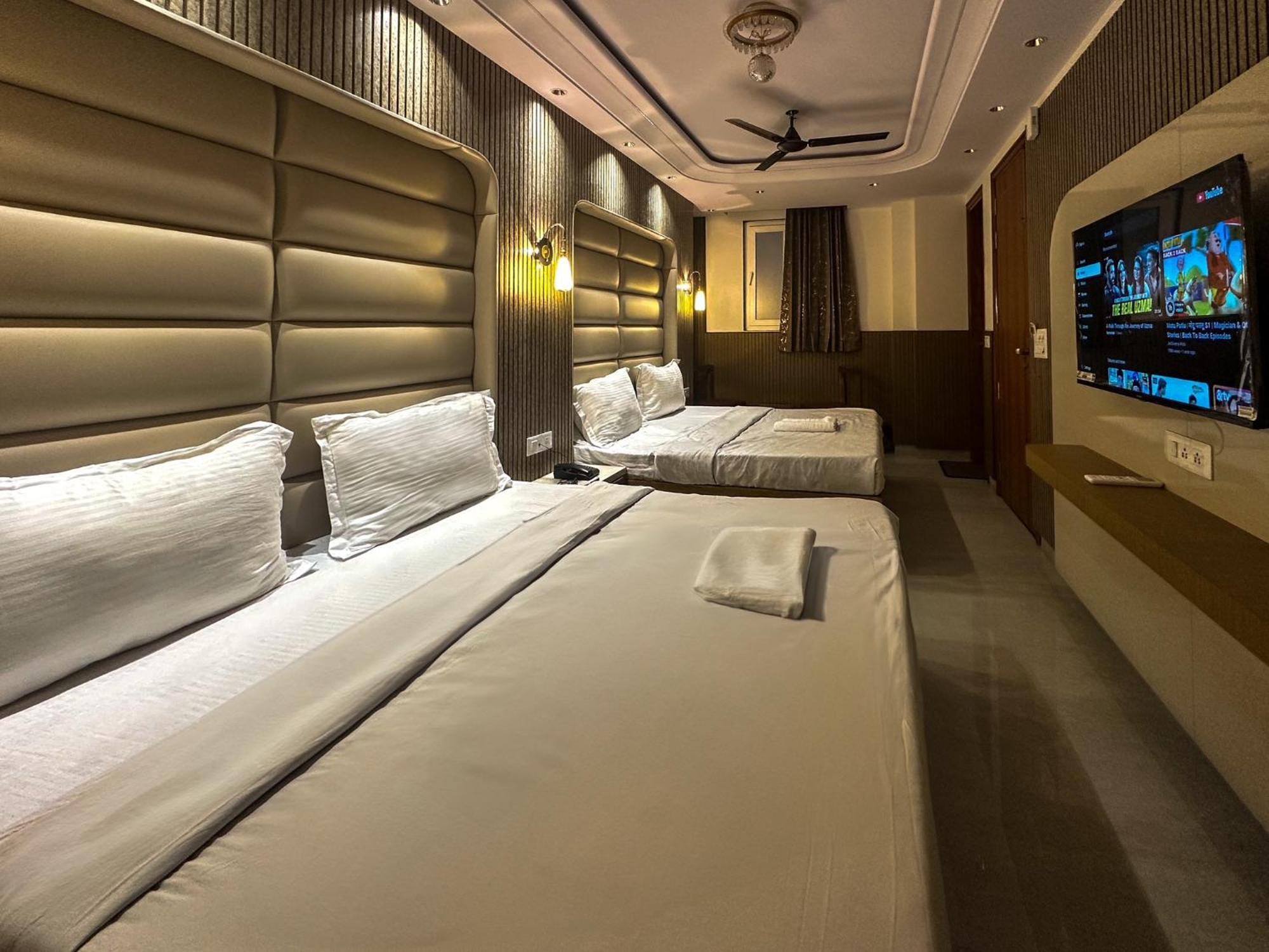 Delhi Delight Premium Bed and Breakfast New Delhi Exteriör bild