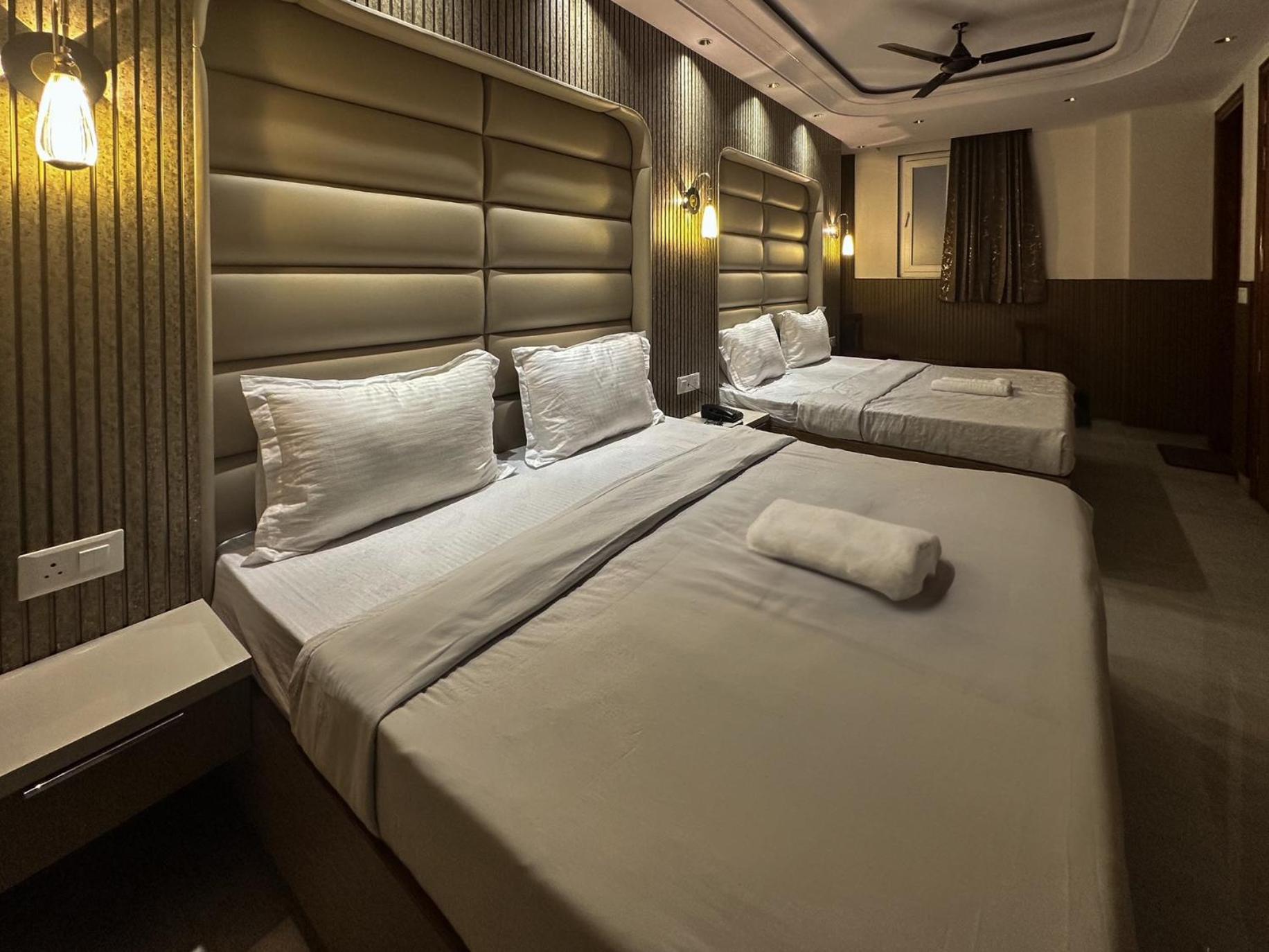 Delhi Delight Premium Bed and Breakfast New Delhi Exteriör bild