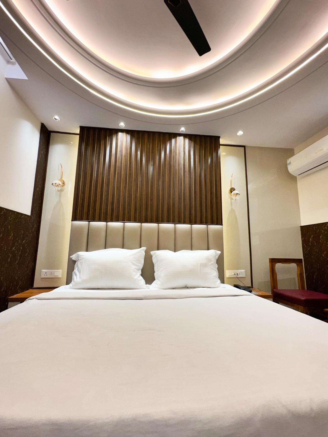 Delhi Delight Premium Bed and Breakfast New Delhi Exteriör bild