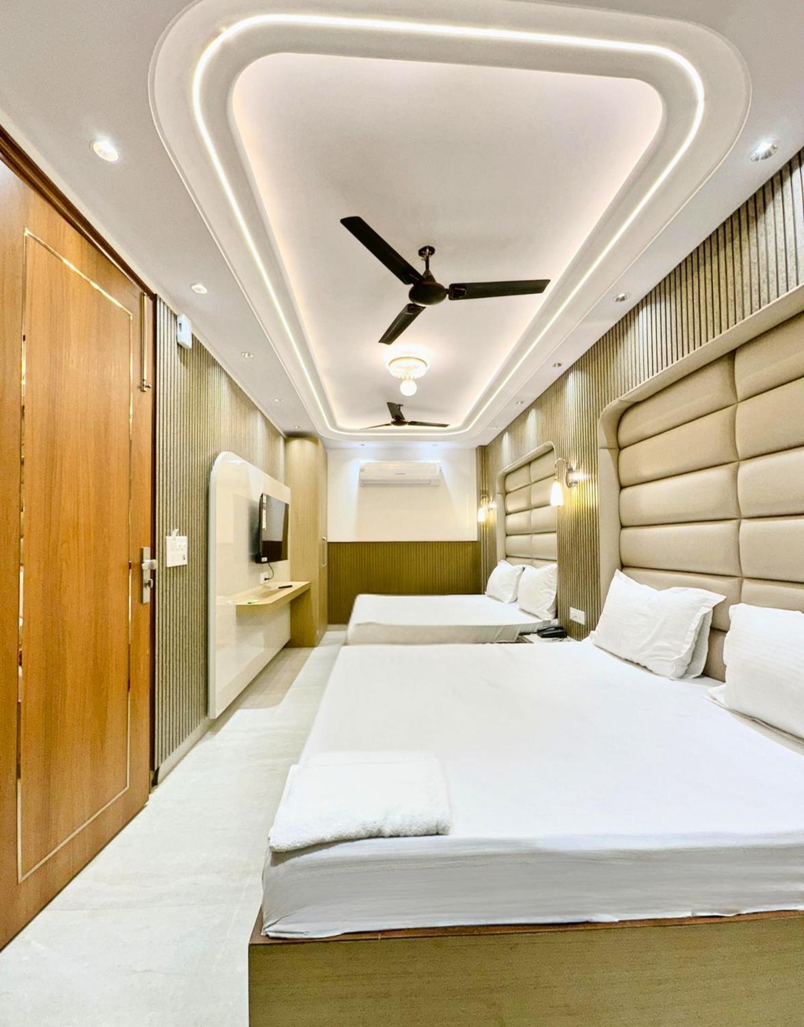 Delhi Delight Premium Bed and Breakfast New Delhi Exteriör bild