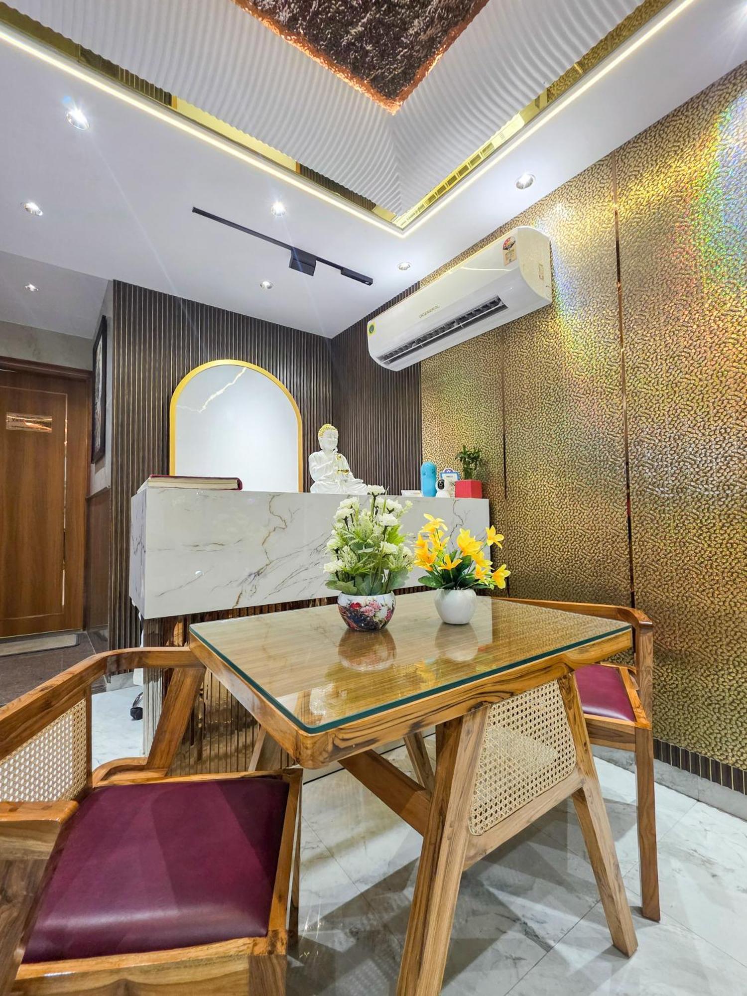Delhi Delight Premium Bed and Breakfast New Delhi Exteriör bild